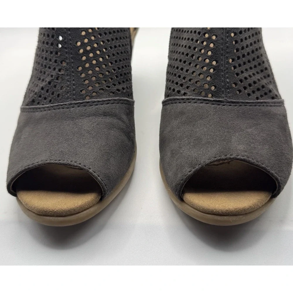 Earth Booties Ankle Cosmos Womens Size 6.5B Gray Suede Open Toe Wedge Zip Casual
